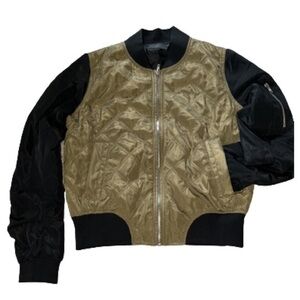 Be Cool Los Angeles army green and black quilted jacket size S